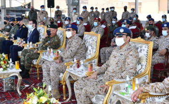 رئيس هيئة الأركان العامة للدفاع الوطني اليوناني يحضر مناورات تمرين عين الصقر ٢ بين القوات الجوية السعودية واليونانية