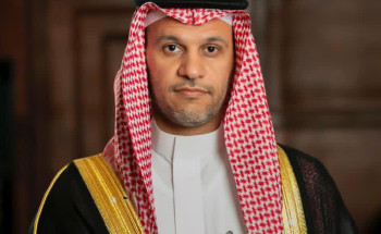 رئيس الهلال الأحمر السعودي يشيد بجهود العاملين في المجال الإنساني في تخفيف المعاناة عن الشعوب