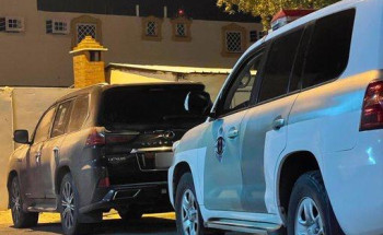 مرور نجران يضبط قائد المركبة الذي كان يقودها في الحديقة العامة وعلى الرصيف