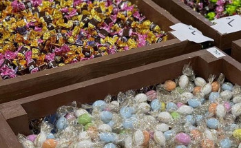 حراك اقتصادي لافت بأسواق الحلويات والمكسرات في رفحاء مع قرب حلول عيد الفطر