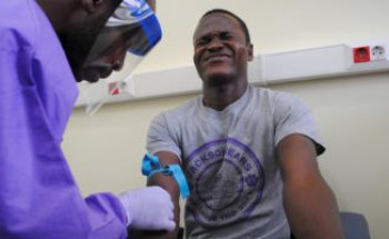 الكوت ديفوار تبدأ حملة تطعيم ضد مرض إيبولا