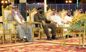 محافظ وادي الدواسر يُدشن مهرجان التمور 