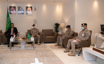 قائد القوات المشتركة المكلف يلتقي رئيس مجلس الوزراء اليمني