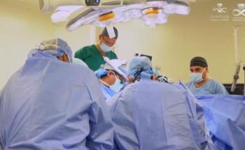 نجاح عملية تبديل الصمام الميترالي بالمناظير لمريض دون الحاجة لفتح الصدر في مركز القلب بحائل