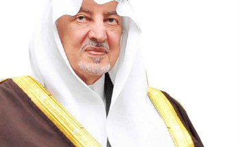 الأمير خالد الفيصل يوقّع ديوانه الجديد في معرض الكتاب.. ويتلقى تكريماً في باريس