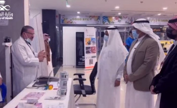 صحة القريات تفعل مبادرة “اعرف ارقامك” التوعوية في القريات مول