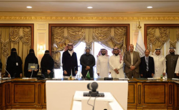 وكيل جامعة الملك خالد للدراسات العليا يكرّم منفذي ورش إعداد المبتعثين لدراسة الدكتوراه