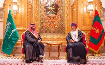 ولي العهد والسلطان هيثم يستعرضان العلاقات الأخوية في جلسة مباحثات رسمية