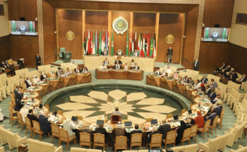 البرلمان العربي يحذر من خطورة التصعيد الحوثي الإرهابي ضد السعودية والإمارات