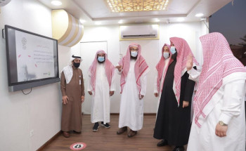 دوريات الأمر بالمعروف بالرياض تتزين بهوية يوم التأسيس و”الشبانات” يزور المعرض الرقمي المتنقل