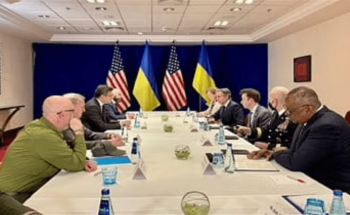 وزيرا الدفاع والخارجية الأوكرانيان يجتمعان مع نظيريهما الأمريكيين
