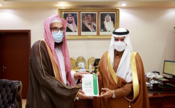 محافظ الزلفي يطلق حملتي “إن الله لا يصلح عمل المفسدين واعتزاز” والشبانات يلتقي منسوبي هيئة الأمر بالمعروف