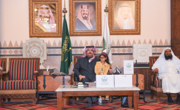 الأمير تركي بن طلال يلتقي قيادات المنطقة والأهالي، ويكرّم تعليم وصحة عسير وبيشة