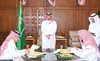 الأمير تركي بن طلال يشهد توقيع عددًا من اتفاقيات الشراكة المجتمعية