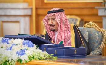خادم الحرمين الشريفين يرأس جلسة مجلس الوزراء