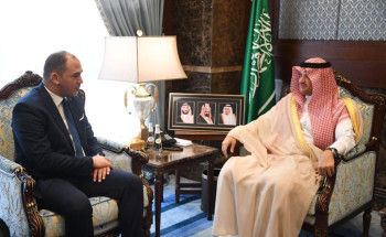 سمو محافظ الأحساء يستقبل مدير طيران الخليج في المملكة