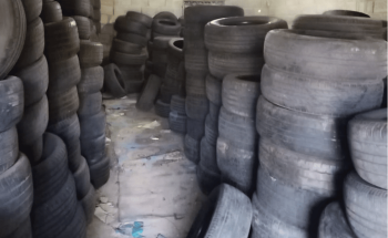 تجارة عسير تضبط مستودعًا يبيع إطارات منتهية الصلاحية بخميس مشيط
