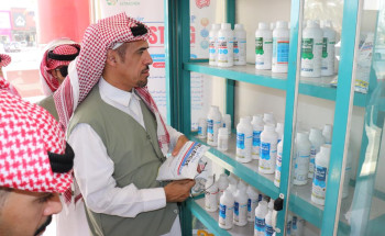 “زراعة حائل” تواصل جولاتها المكثفة في محلات بيع المبيدات والأسمدة