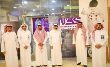محافظ الرس ووكيل المحافظة يزوران جمعية نور العلوم والفلك