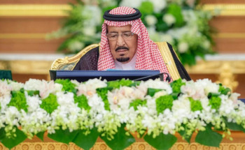خادم الحرمين الشريفين يرأس جلسة مجلس الوزراء