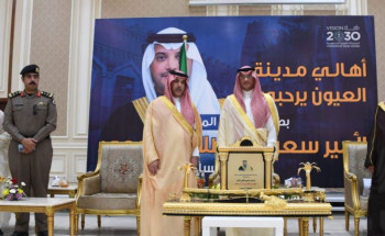 سمو محافظ الأحساء يتفقد مركز مدينة العيون ويلتقي الأهالي