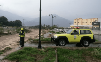 “مدني جازان” يواصل جهوده ويتابع الحالة المطرية في المنطقة