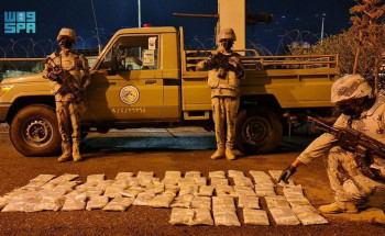 دوريات حرس الحدود تحبط محاولات تهريب نحو(70)طنًا من القات المخدر وأكثر من طن ونصف من الحشيش المخدر