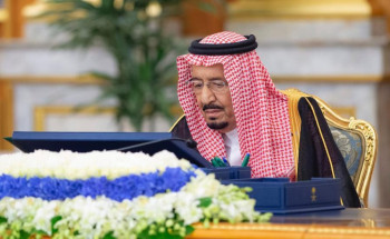 خادم الحرمين الشريفين يرأس جلسة مجلس الوزراء