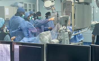 زراعة صمام تنقذ حياة مريض في نجران