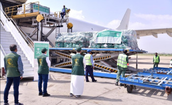 وصول الطائرتين الإغاثيتين الثامنة والتاسعة ضمن الجسر الإغاثي السعودي لجمهورية باكستان الإسلامية