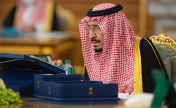 خادم الحرمين الشريفين يرأس جلسة مجلس الوزراء