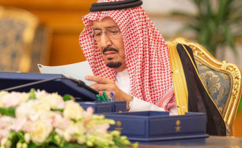خادم الحرمين الشريفين يرأس جلسة مجلس الوزراء