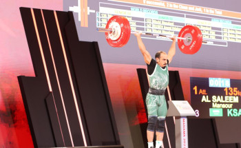 الصقر السعودي الرباع منصور آل سليم يخطف فضية وبرونزيتين في بطولة آسيا للكبار بالبحرين