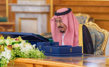 خادم الحرمين الشريفين يرأس جلسة مجلس الوزراء