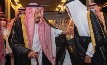 خادم الحرمين الشريفين يغادر جدة متوجهاً إلى الرياض