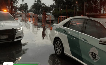 جهود متواصلة لرجال المرور بمحافظة جدة تزامنًا مع حالة الأمطار