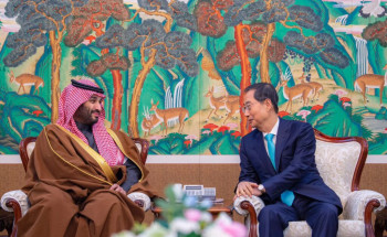 ولي العهد يعقد جلسة مباحثات رسمية مع رئيس وزراء كوريا