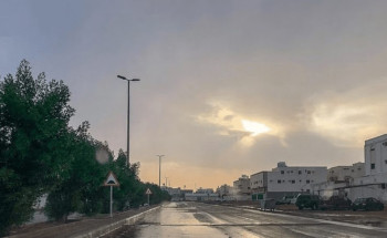 “الأرصاد”: الفرصة لا تزال سانحة لهطول أمطار على مكة.. تشمل الأجزاء الساحلية
