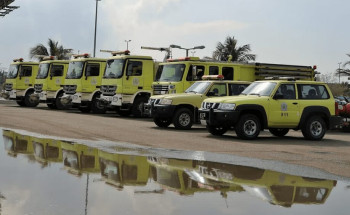 “مدني جدة” يرفع جاهزيته تحسبًا لوقوع أي حوادث.. تزامنًا مع الأمطار