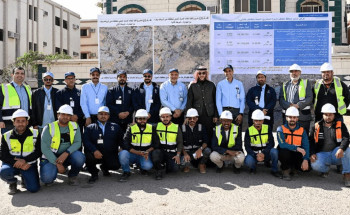 محافظ الطائف يتفقد عددًا من المشروعات البيئية بالأحياء