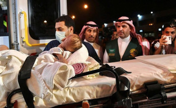 إنفاذًا لتوجيهات خادم الحرمين الشريفين .. وصول التوأم السيامي النيجيري “حسانة وحسينة” إلى الرياض