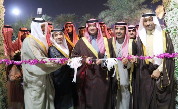 سمو محافظ الأحساء يدشن كرنفال الزهور الرابع