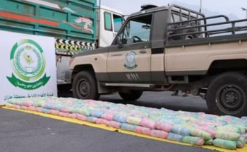 يقود مركبة خبأ بها 131 كجم “قات”.. الجاني في قبضة “أفواج جازان”