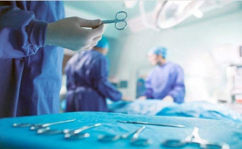 جدة.. “عملية الـ 3 ساعات” تنقذ حياة “سبعينية” من “6 أورام خطيرة”