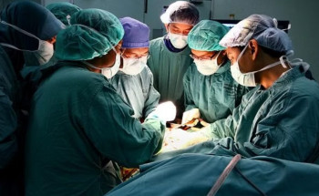 حالة نادرة بعد عقم 6 سنوات.. ولادة ثلاثة أطفال “توائم” في نجران