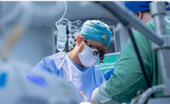 نقلةٌ تطرد المخاوف وتُقلل التكاليف.. نجاح عمليتيْ قلب مفتوح بالمنظار في أبها