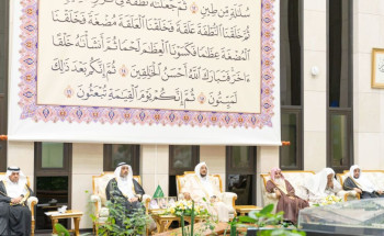وزير الشؤون الإسلامية يشهد مراسم إرسال هدية خادم الحرمين الشريفين البالغة مليون نسخة من المصاحف الشريفة