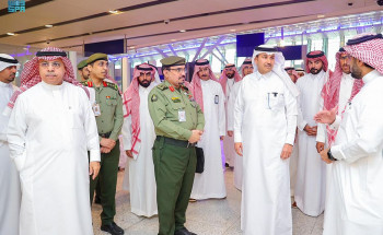 وزير النقل والخدمات اللوجستية يقف على جاهزية الخدمات والخطط التشغيلية في مطار الملك عبدالعزيز بجدة