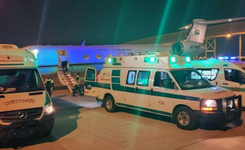 إنفاذًا لتوجيهات القيادة.. “الإخلاء الطبي” ينقل 3 مواطنين من الكويت إلى المملكة