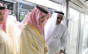 سمو أمير الشرقية يدشن مشروع النقل العام بالحافلات وعدد من المشاريع التنموية بحاضرة الدمام